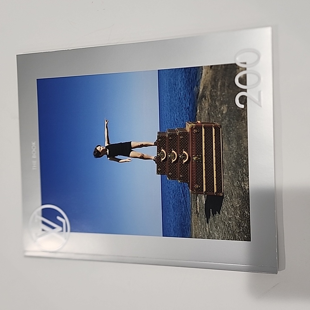 Louis Vuitton Book Magazine #200 Grey White Brown